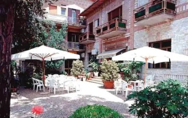 Hotel Easy Siena