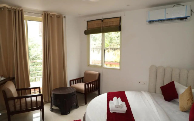 Aroha By Rishikesh - Swimming Pool & Spa