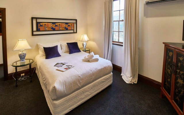 The Bronte Boutique Hotel