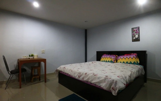 9G Room