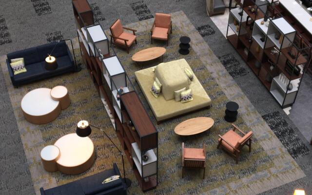 Holiday Inn Montreal Longueuil by IHG
