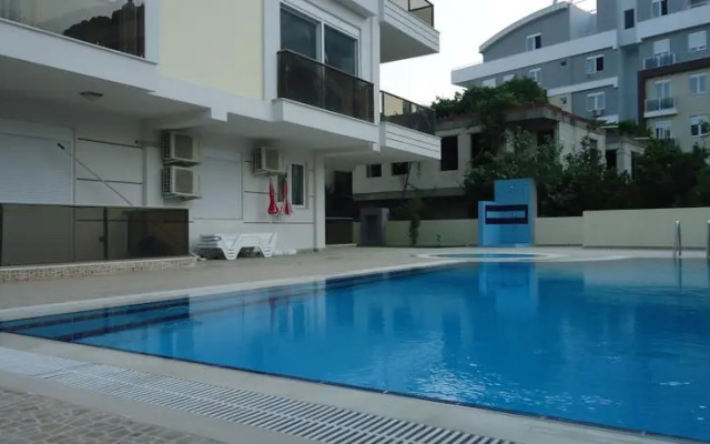 Megaron Residence