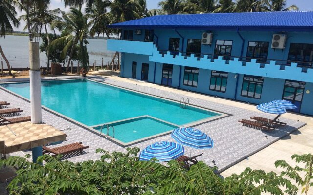 Sunnyfish Hotel & Resort