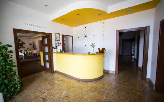 Hotel Roko