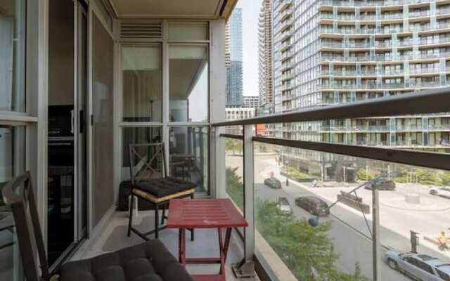 Toronto Escape - The Jasper Suite