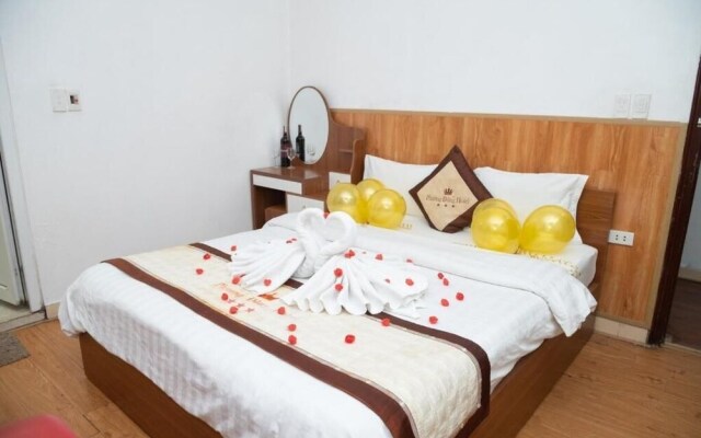 Phuong Dong Hotel Cau Giay -by BayLuxury