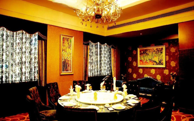 Jinlong Yufeng Hotel