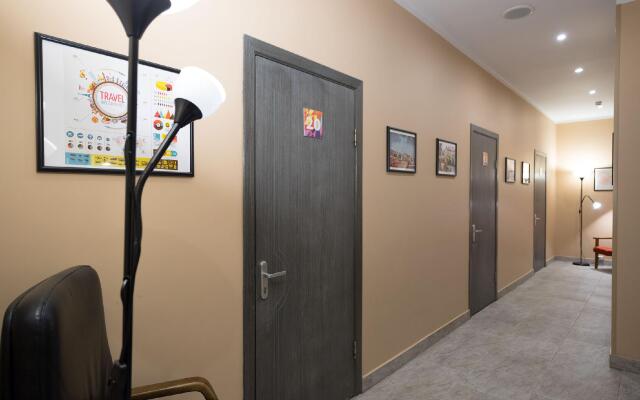 Makarov Hostel