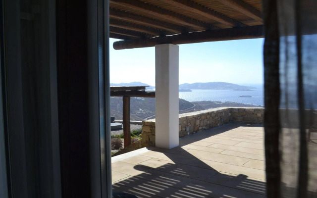 Mykonos Crystal Resort