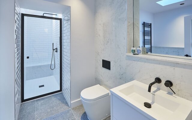 Host Stay Taylor Street