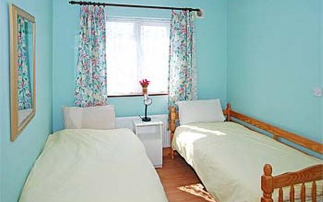 Friary Downs House & Apartment