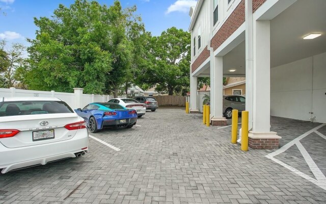 Old West Lofts Down Town Tampa