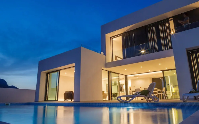 Calpe Home With Terrace Views