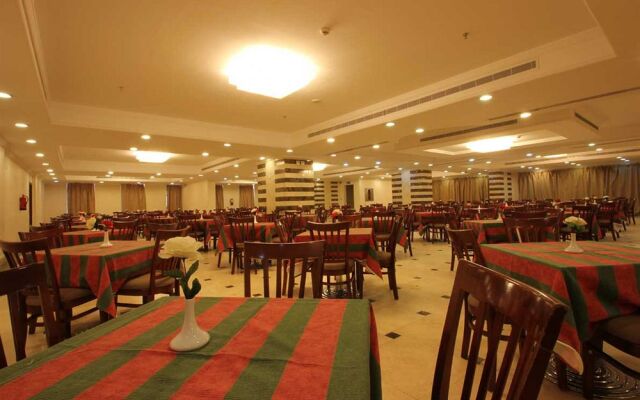 Abraj Al Tayseer Tuwa Hotel