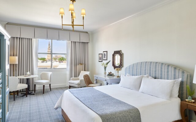 HarbourView Inn