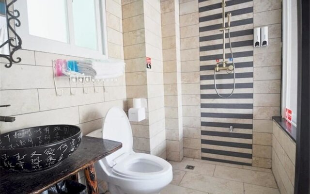 Nest House Hotel
