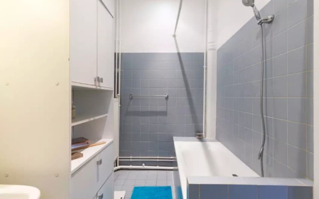 Studio Near Montmartre