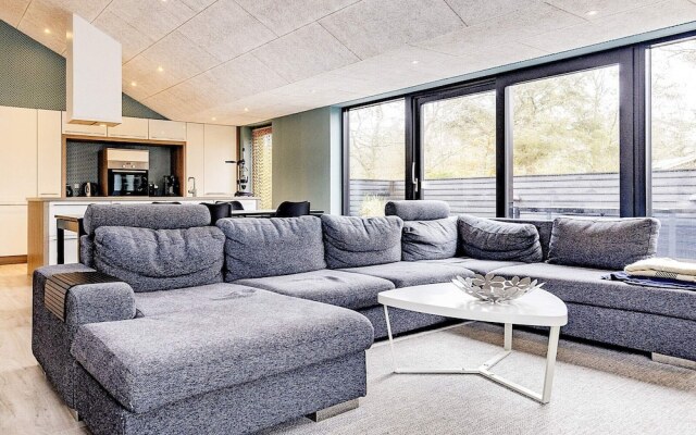 6 Person Holiday Home in Hals