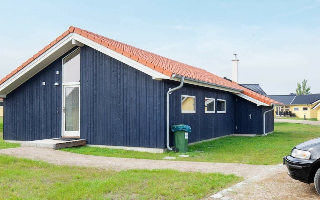 5 Star Holiday Home in Großenbrode