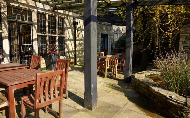 Old Manse Hotel Bourton by Greene King Inns