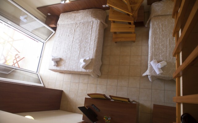 Summertime Inn