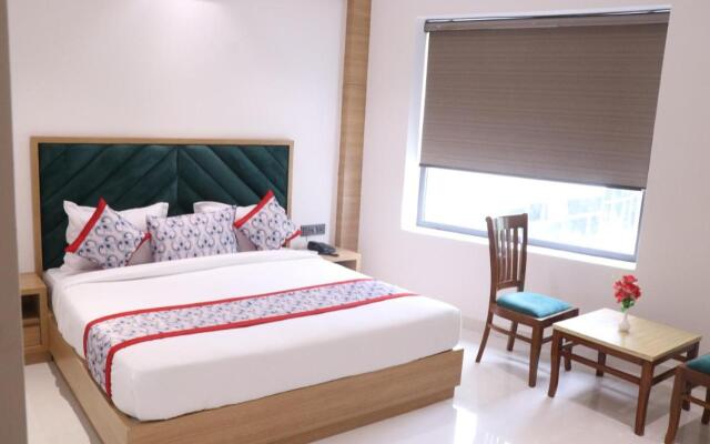 Hotel Mayra Grand By Mayra Group Of Hotels