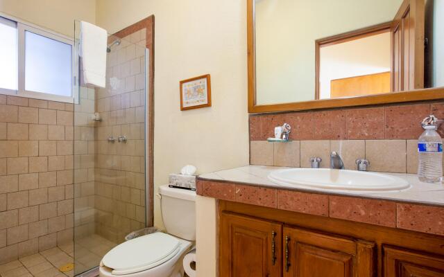 El Ameyal Hotel & Family Suites