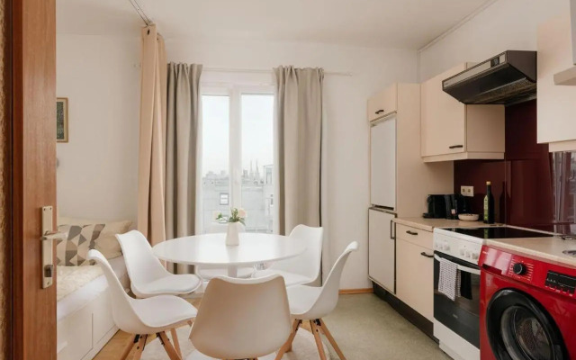 Apartment ZENTRAL direkt an U-BAHN STATION