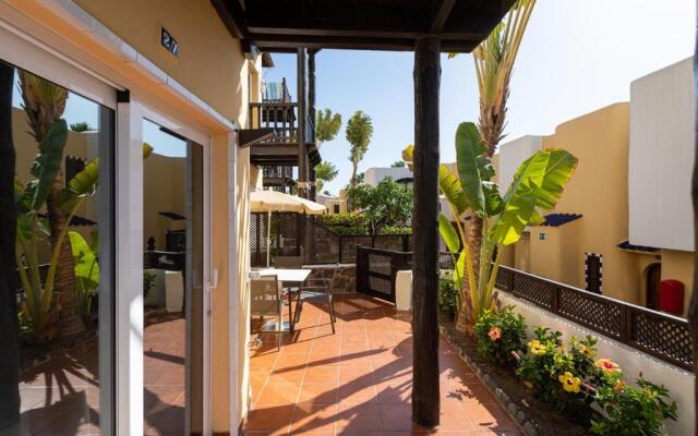 Cute next to beach & pool- P27 By CanariasGetaway