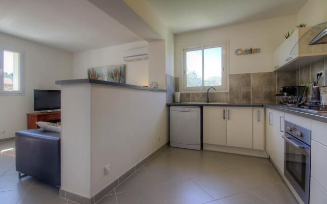 Apartment with 2 Bedrooms in Taglio-Isolaccio, with Wonderful Mountain View, Enclosed Garden And Wifi - 15 Km From the Beach