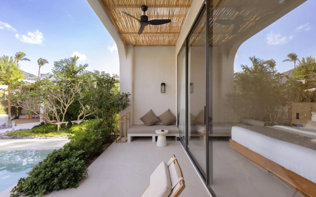 Eden Resort & Villas