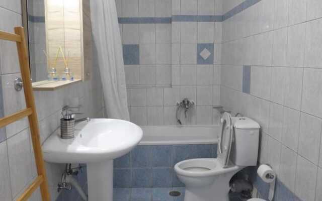"kalamaki Plaza Apartments 'psari'"