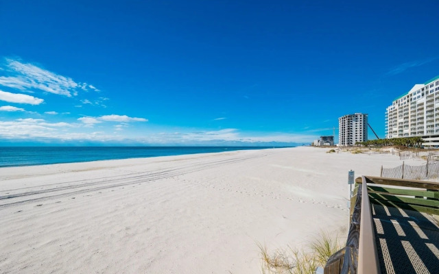 Phoenix Ix 703 2 Bedroom Condo