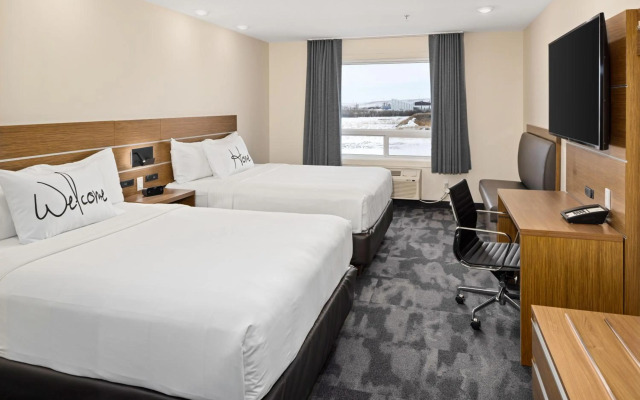 Home Inn & Suites Swift Current