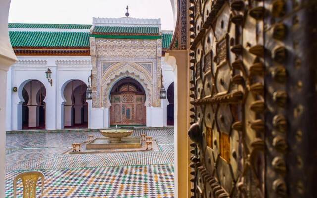 Room-riad Taha - Roukia Room