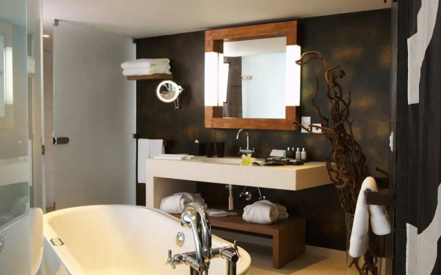 Londa Hotel