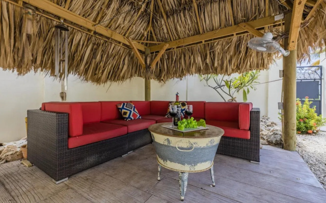 Spacious 7BR 6BA Villa 2 Pools Walktobeach