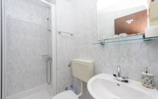 Rooms Mali Raj