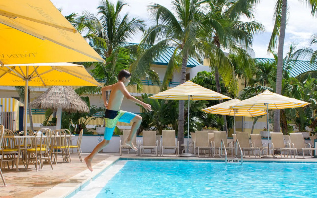 Tween Waters Island Resort & Spa