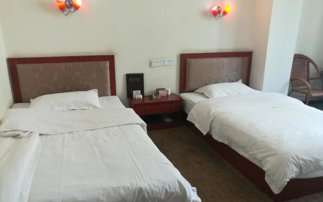 Tiny Jiangnan Hotel