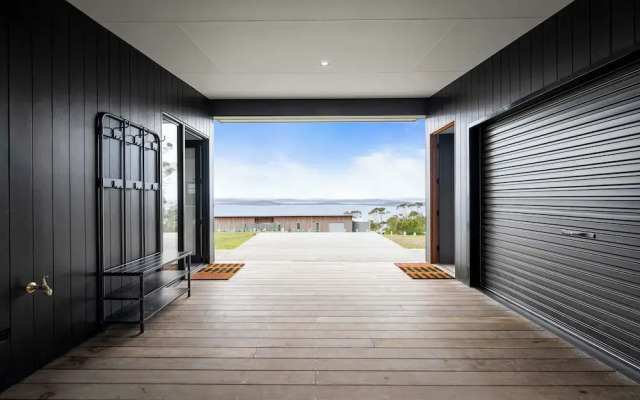 The Outlook on Mount Louis – 2 Bedroom