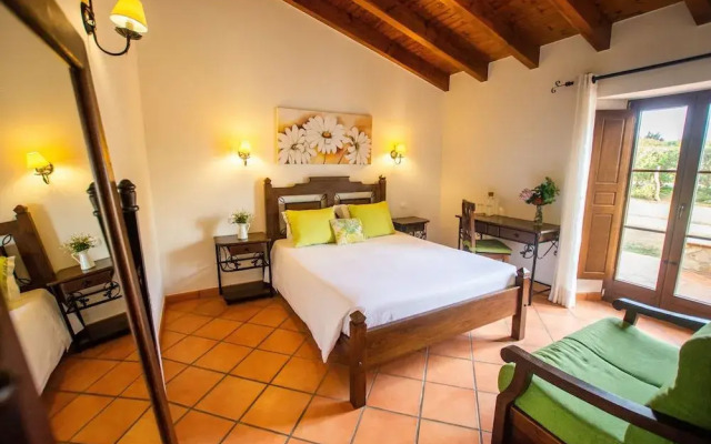 Turismo Rural Monte João Roupeiro