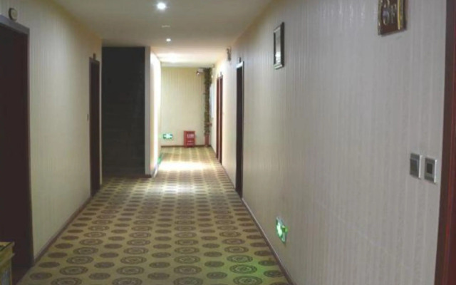 Yiyuan Hotel