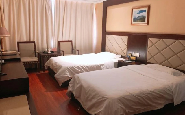 Xintairan Hotel – Guest Rooms – Kunming