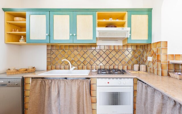 3248 Stone Hill House by Barbarhouse