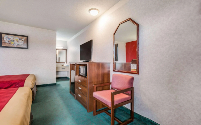 Economy Inn