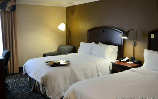 Hampton Inn Perry