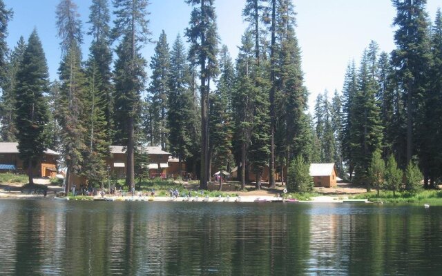 Montecito Sequoia Lodge