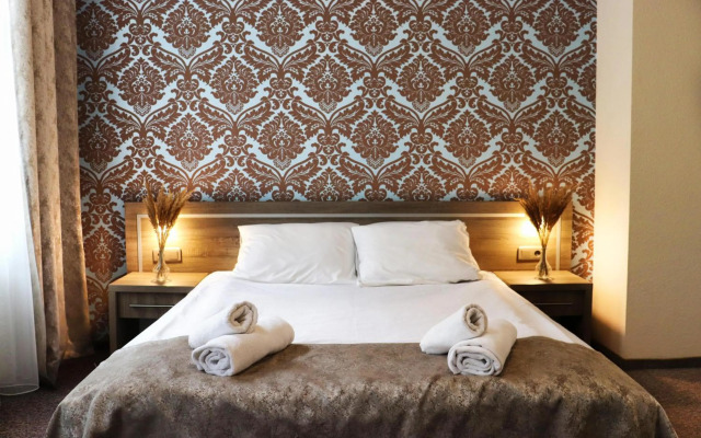 Lothus Hotel