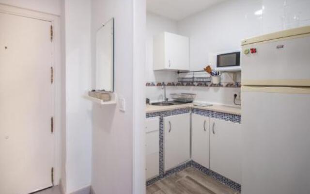 Iris Apartments Sea View